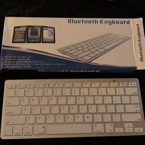 Bluetooth Wireless Keyboard